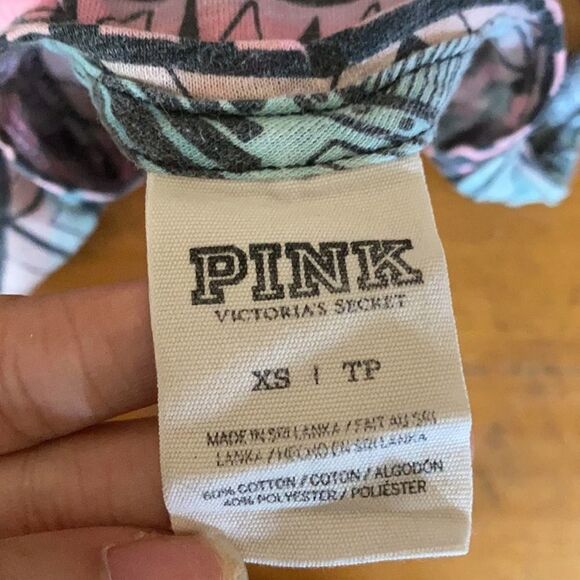 PINK Victoria's Secret Aztec Tribal Pink Blue/Pink Ombre Pocket Tank XS - Picture 7 of 9